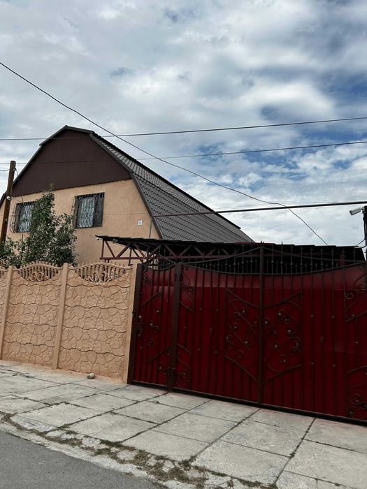 Продам дом с участком