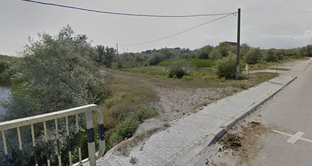 Vand teren in Sulina la 8 min de plaja, 860mp, dimensiuni ideale