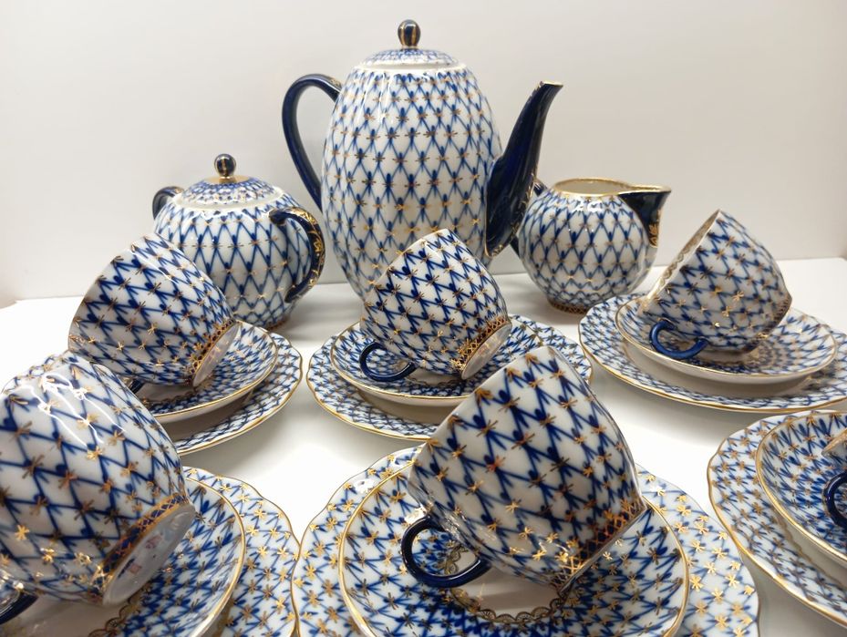 Руски порцелан. Сервиз.