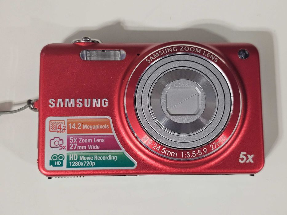 Y2K Aparat foto digital compact Samsung ST65 Rosu 14.2MP 5x Zoom