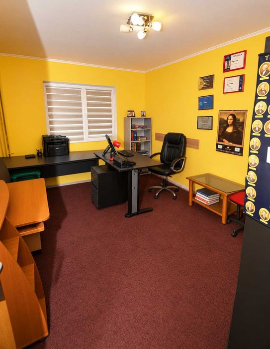 Cabinet Medical sau Spatiu Comercial (2 camere la parter, instrumentar, recunoscut, vad comercial)
