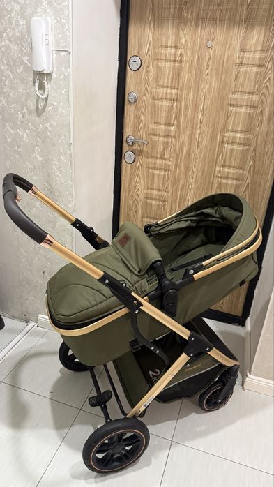 Продам коляску ining baby