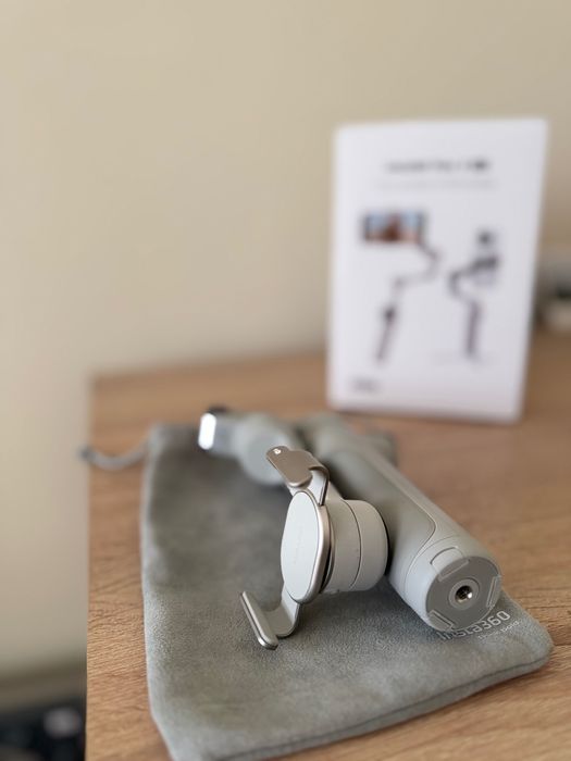 Гимбал за смартфон Insta360 - Flow 2 Pro с Гаранция