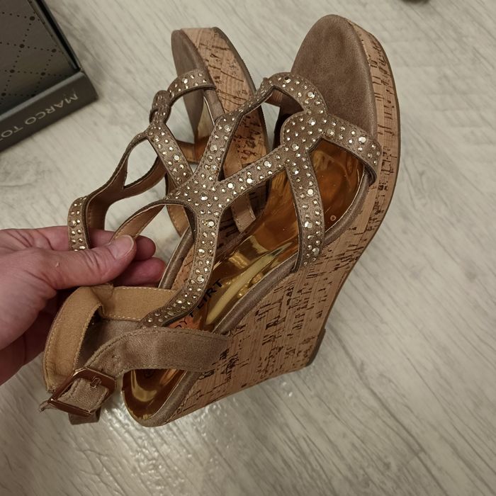 Босоножки красивые 38 размер