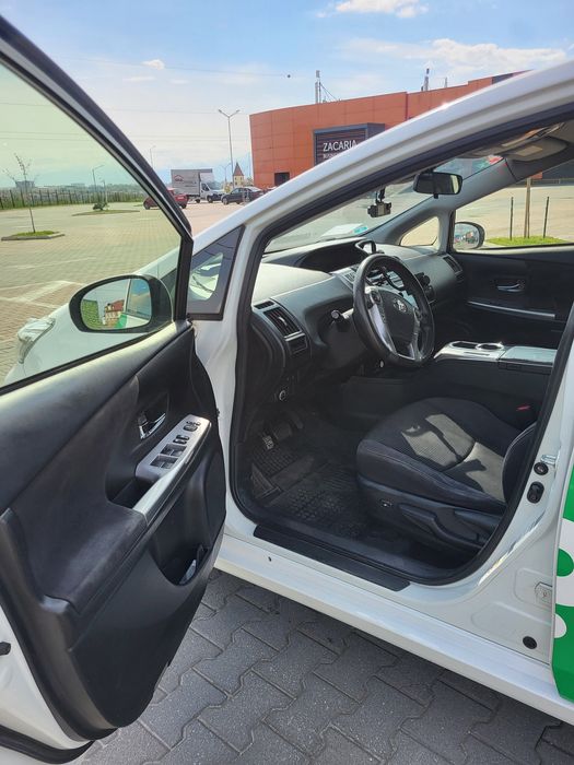 Vand/schimb Prius+2018,excelent,Hibrid+gpl, automat
