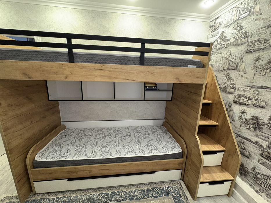Двухьярусная кровать