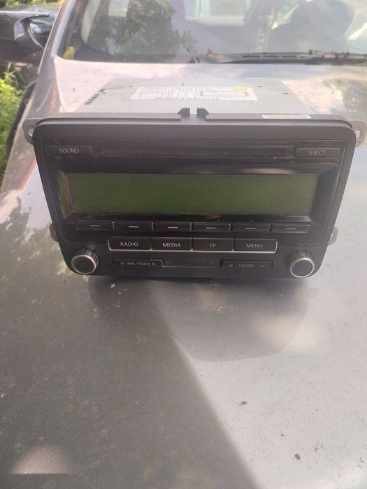 Продавам Оригинално автомобилно радио  CD плеър (модел Bosch RCD310) SEAT Altea xl, Altea, Leon 2, Toledo 2/Сеат Алтеа, Алтеа ХЛ, Леон 2,Толедо 2