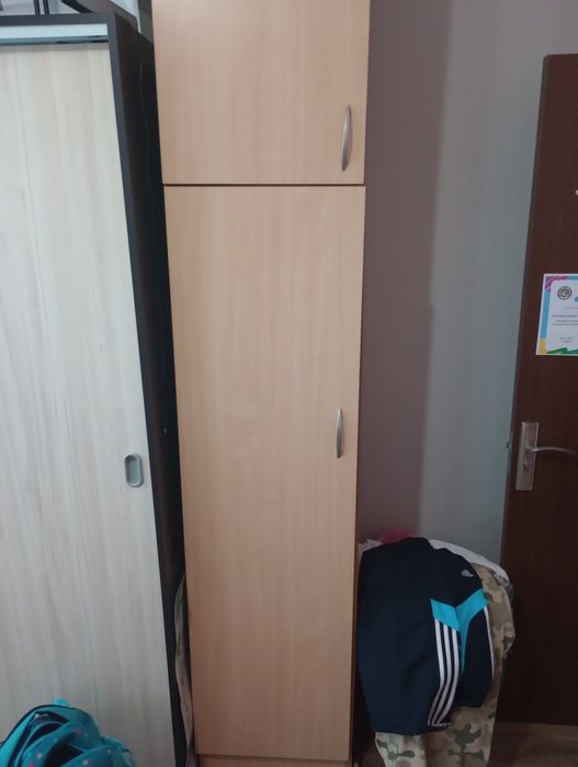 Единичен гардероб