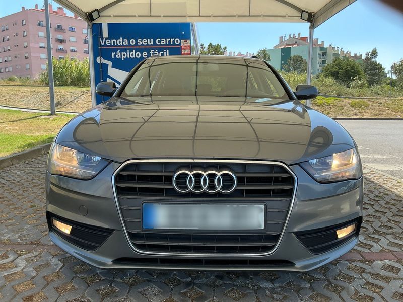 Audi A4 2.0 TDI ultra Attraction 2014