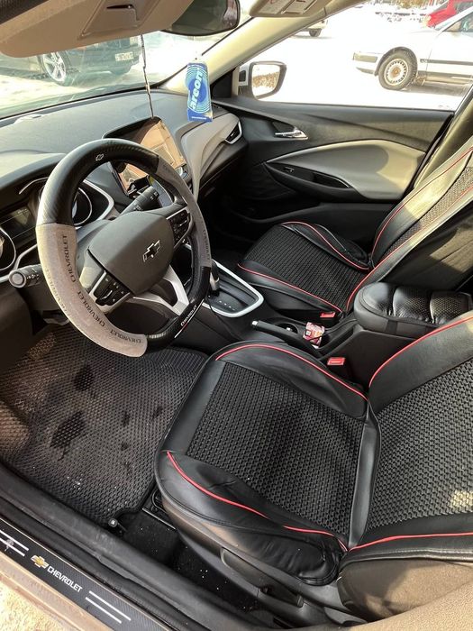 Продам Chevrolet Onix