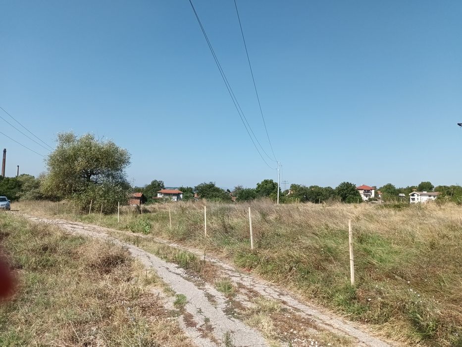 Урбанизиран парцел-3.7 дка.