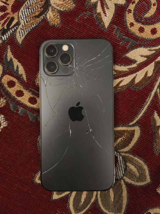 iPhone 12 pro 128gb под ремонт/донор
