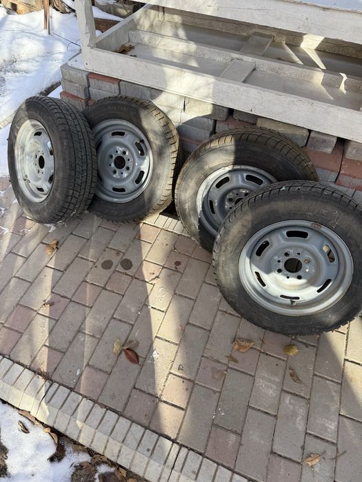 Резина с дисками