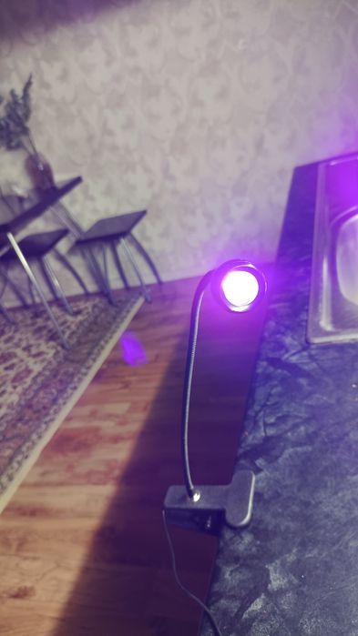 Фонарик для маникюра