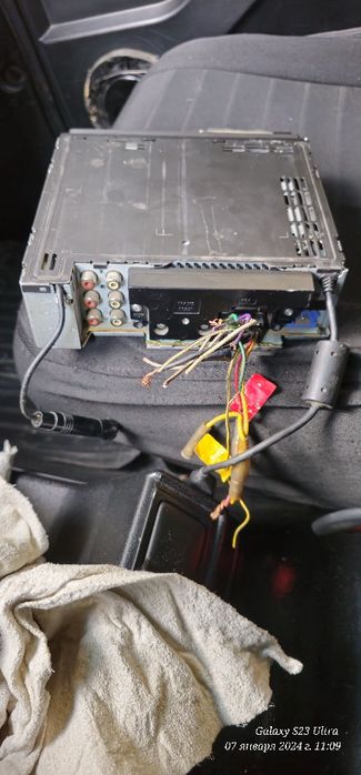 PIONEER DEH P7000 sotiladi narxi 900 ming