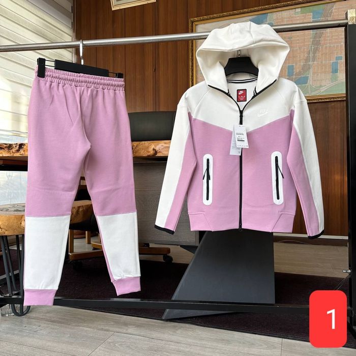 Trening unisex de la 8 ani la xs