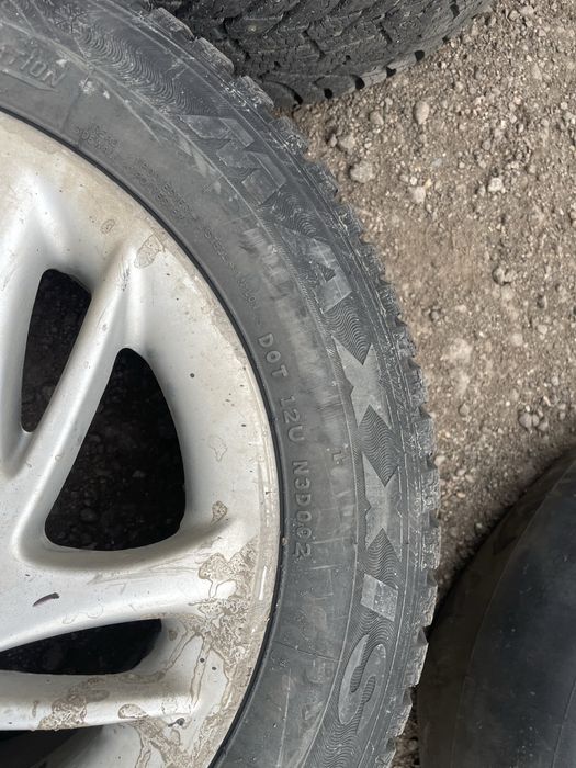 Продам комплект зима с диском