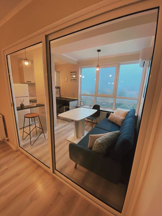 Inchiriez apartament nou renovat, zona premium Mazepa, vedere Dunare