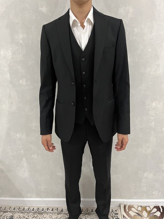 Костюм тройка Roberto Riera