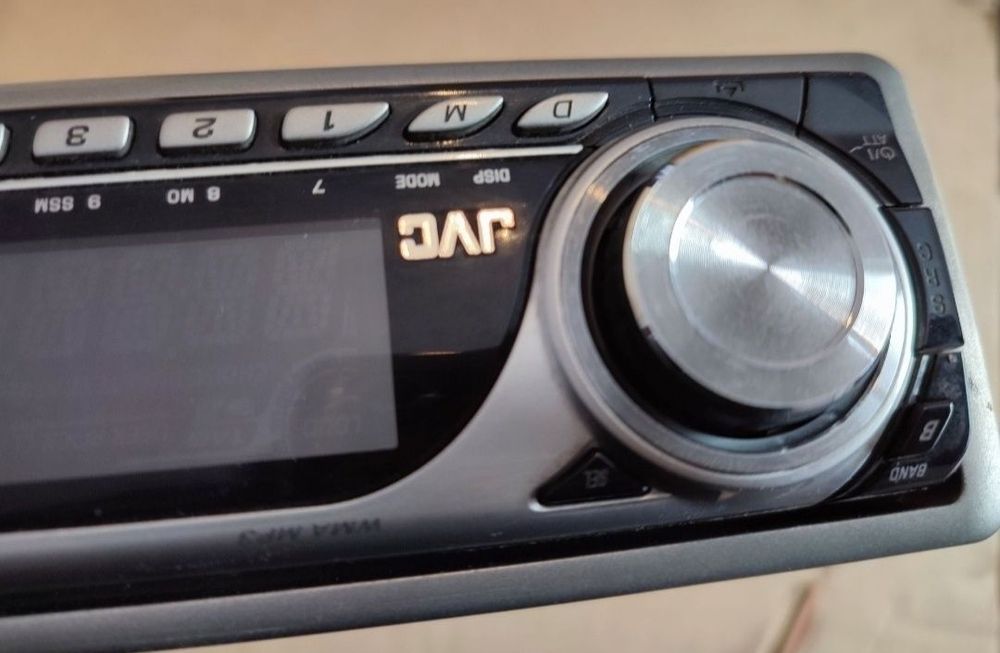 Ересек әйелдер жас жігіттермен жыныстық қатынасқа түседі