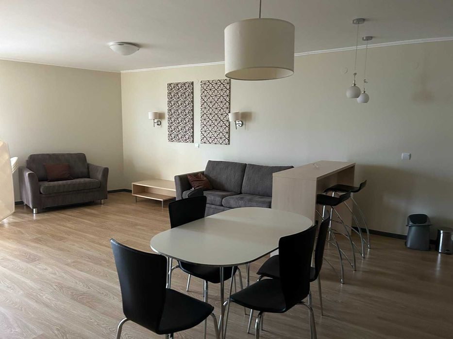 Апартамент на първа линия с просторна тераса и  гледка море!