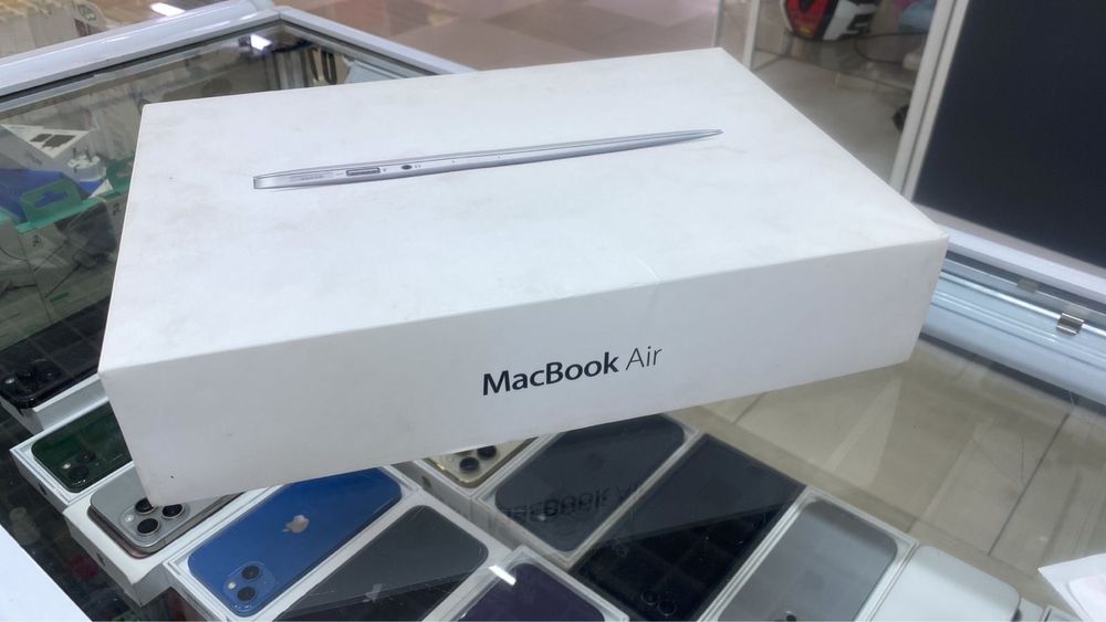 Macbook Air Core i5