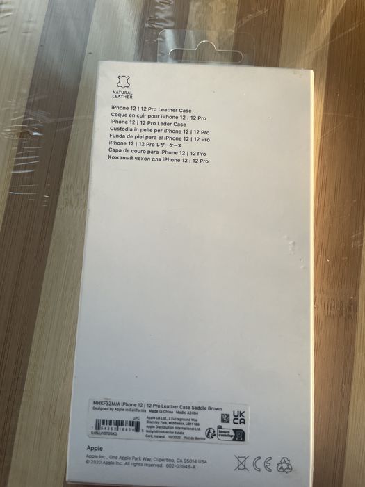 Husă Iphone 12 (originală) (de piele)