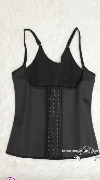 Женская одежда..