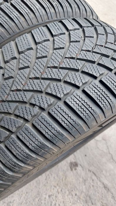 Зимни гуми 235/55/17 Bridgestone Blizzak LM 005 2 броя