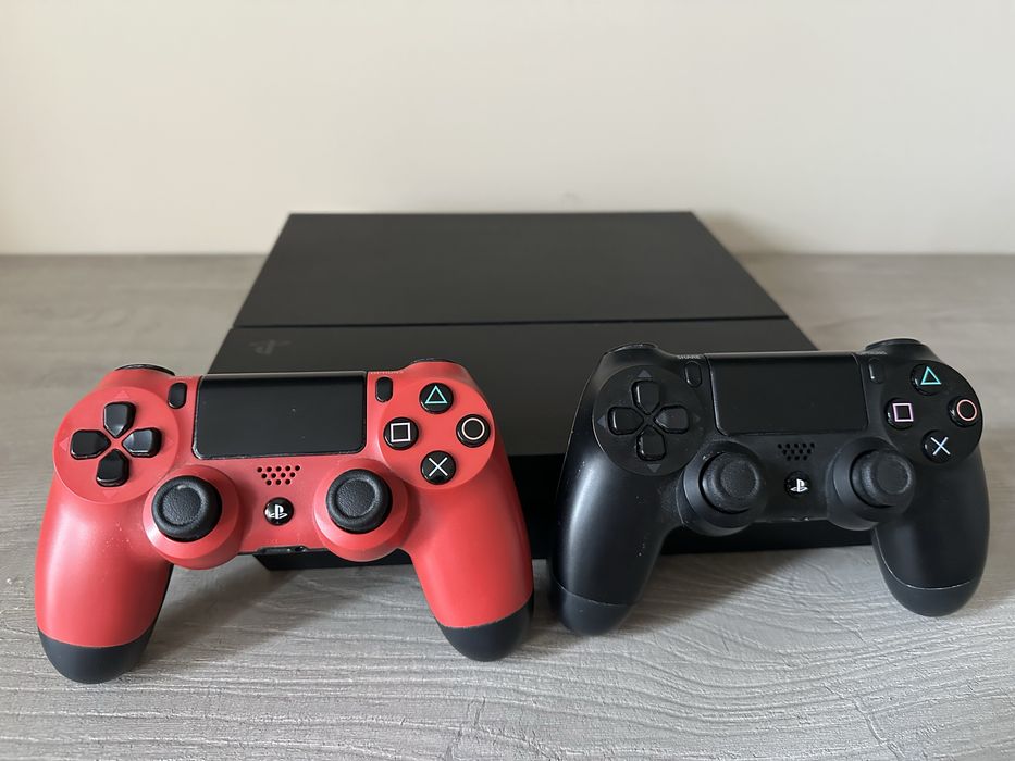Sony PlayStation 4