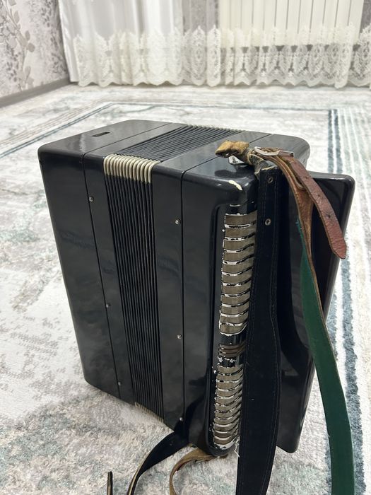 50000 тг Хороший баян, торг есть