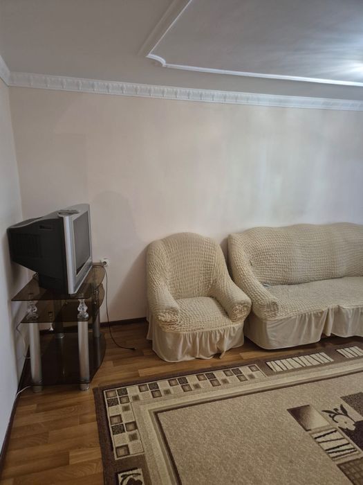 Сдам 2 комнатную квартиру