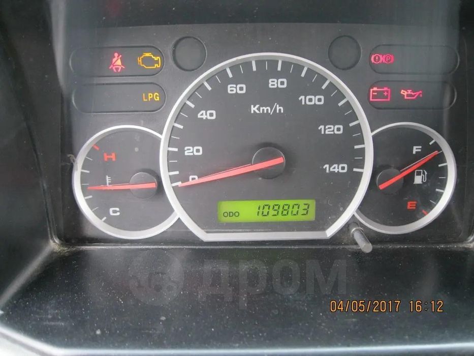 Tablo Damas sotiladi.  Продоется приборный панель от Дамас.