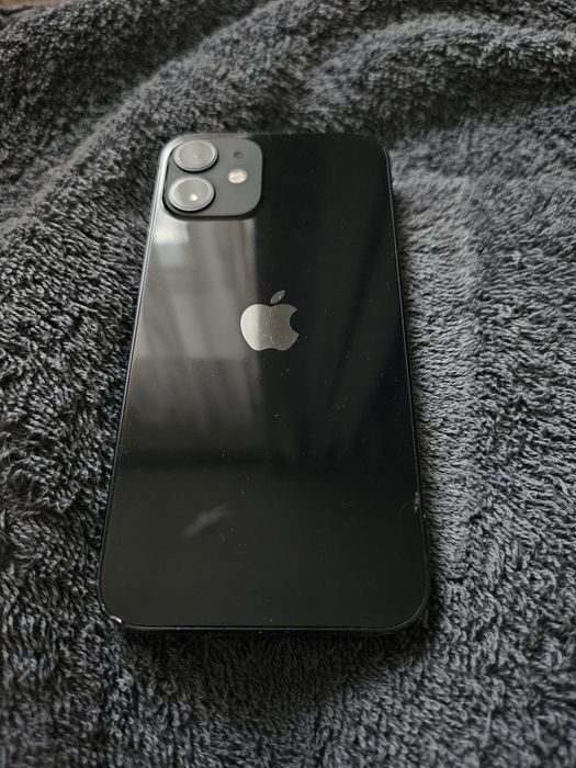 Продам айфон 12 мини