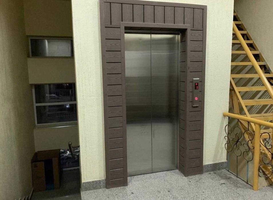 Марказ 15да, Янги курилган уйда 4 хонали дуплекс квартира сотилади