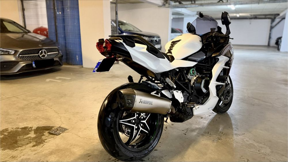 Kawasaki Ninja H2 SX SE 2018 |232.8 CP Dyno Akrapovic OEM Full Service