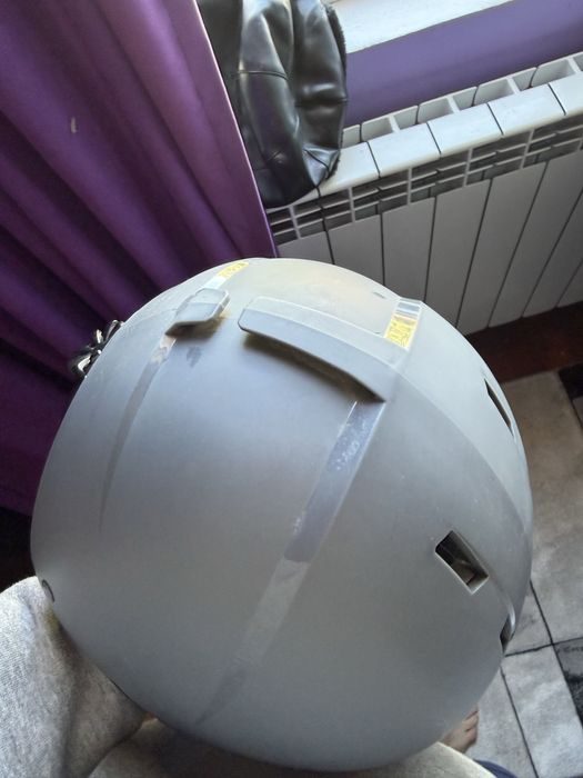 Каска за ски или сноуборд