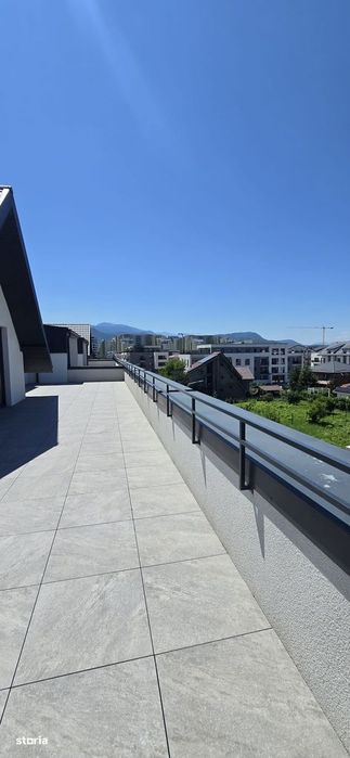 Ap. 3 camere , terasa de 90mp, intabulat.