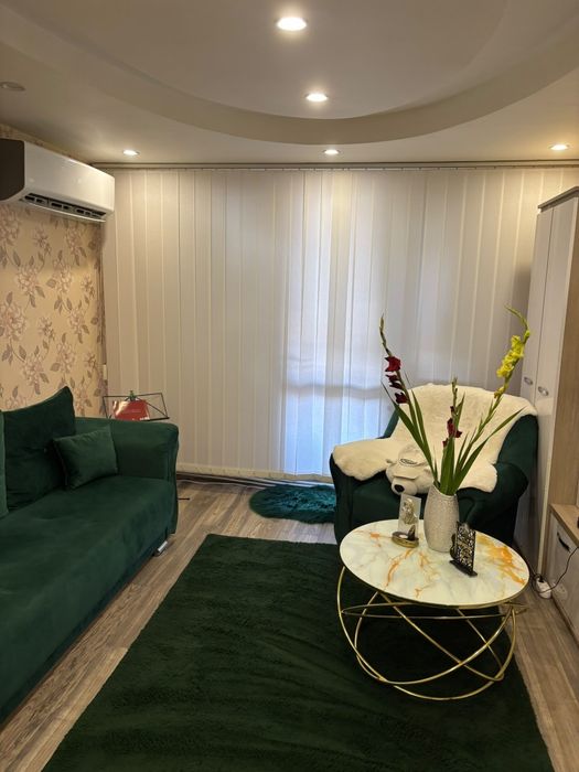 Vând apartament in zona centrala Bârlad