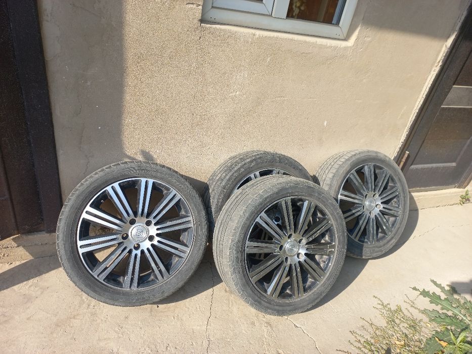 Хромированные диски и шины