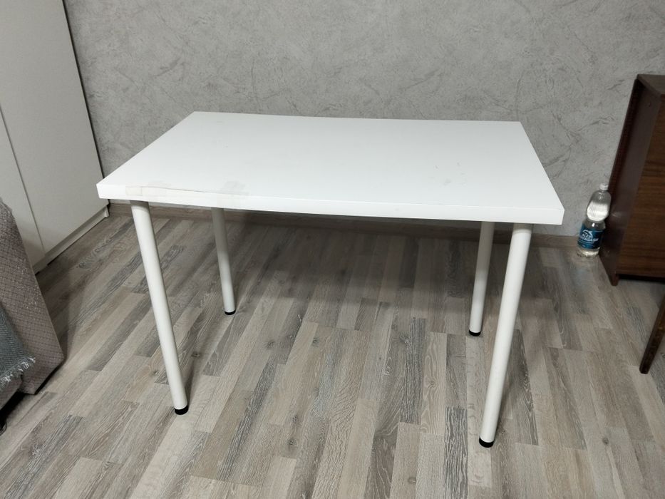 Продам стол со стульями