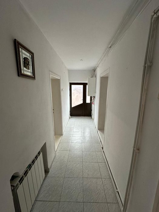 Casă Generoasă cu 2 Locuințe Separate, Garaj și Foișor în Zona Coiciu - Trocadero, Constanța