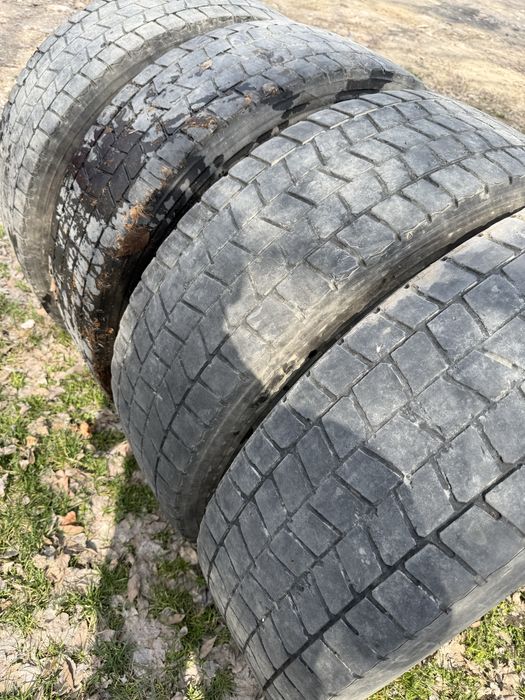 Продам болоны , резины , шины .