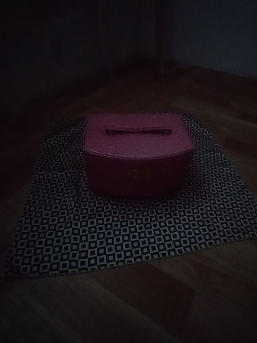 Продам шкатулку для украшения