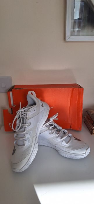 Nike Vapor lite нови оригинални маратонки UK5.5/38.5-39-25см