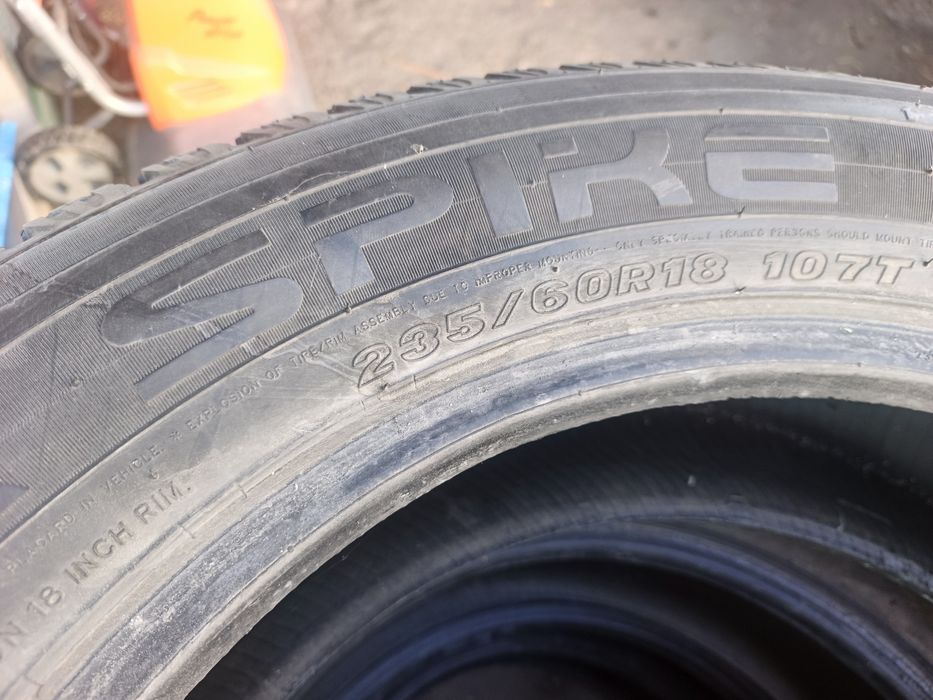Продам зимние шины