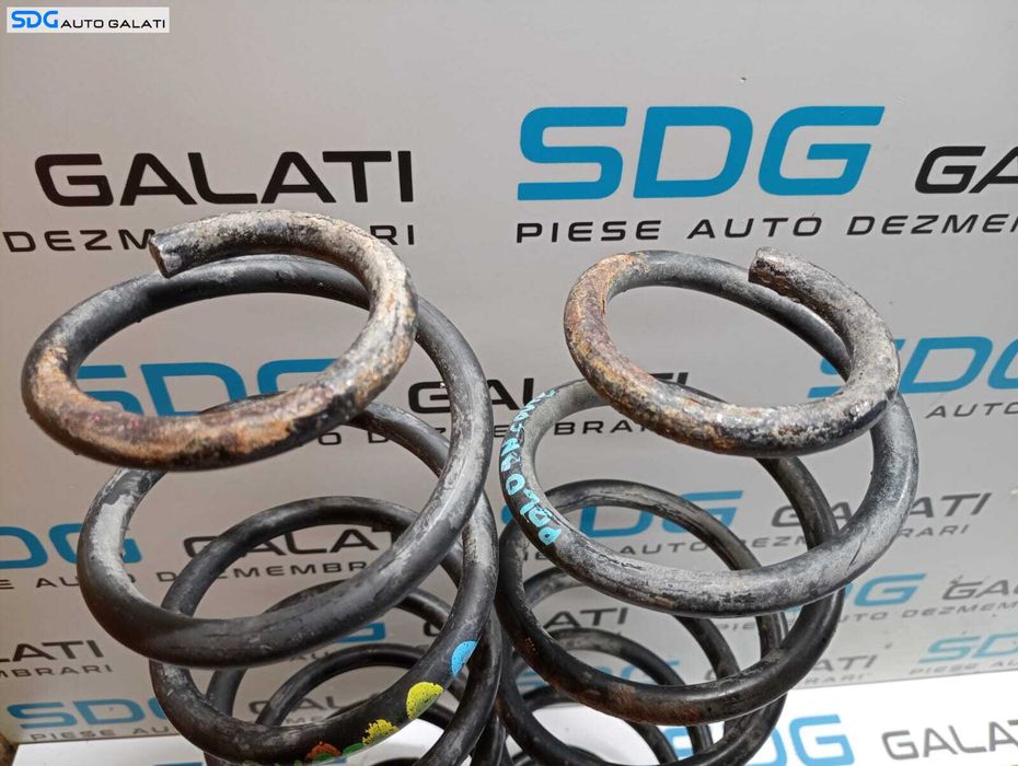 Set Arc Arcuri Spate Stanga Dreapta Volkswagen Polo 9N Coupe 2002 - 2008 [M6781]