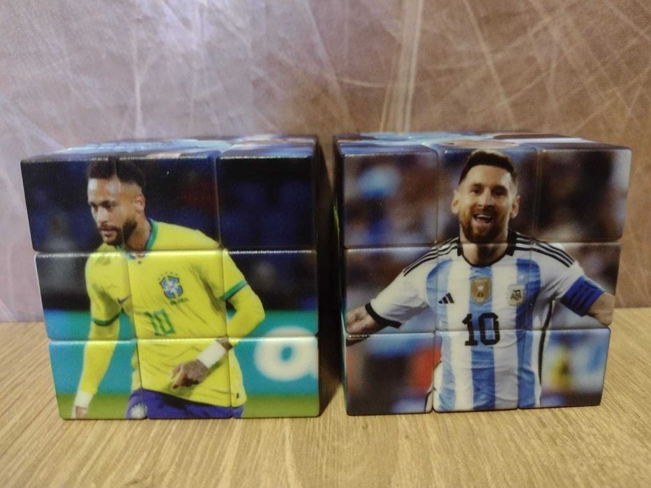 Кубче Рубик с футболисти Football Rubiks Cube