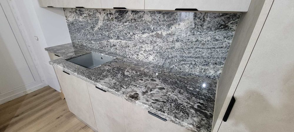 Marmura si Granit  Glafuri Trepte Blaturi bucatarie/baie