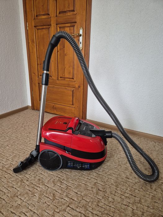 Прахосмукачка BOSCH